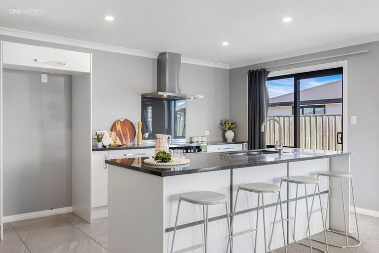 Photo of property in 75 Kippenberger Avenue, Rangiora, 7400