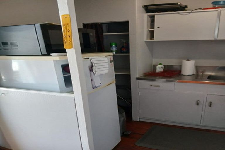 Photo of property in 286 Rintoul Street, Berhampore, Wellington, 6023