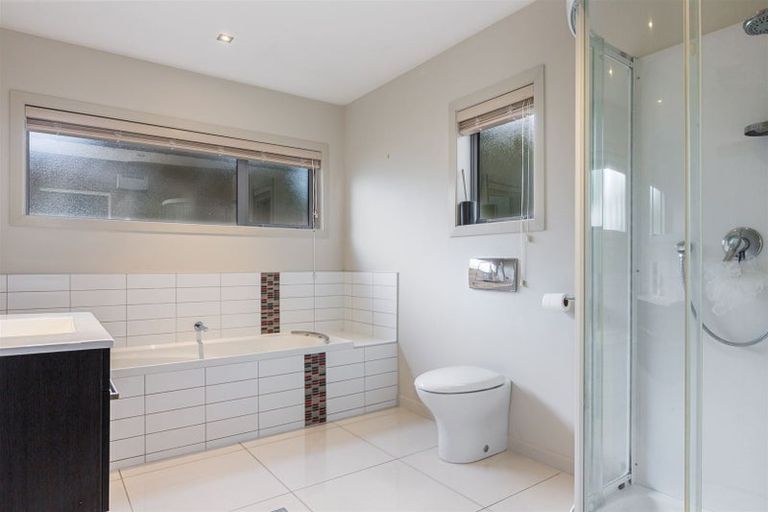 Photo of property in 29 Kaimai Place, Aotea, Porirua, 5024