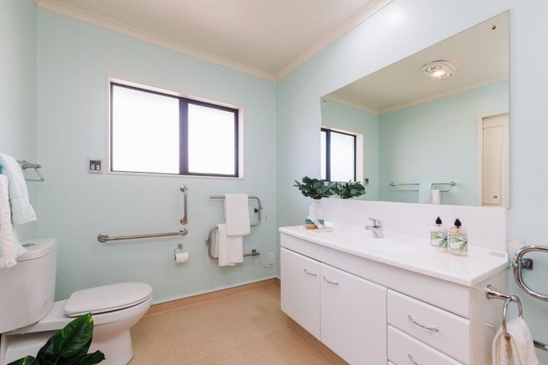 Photo of property in 103a Warwick Street, Feilding, 4702