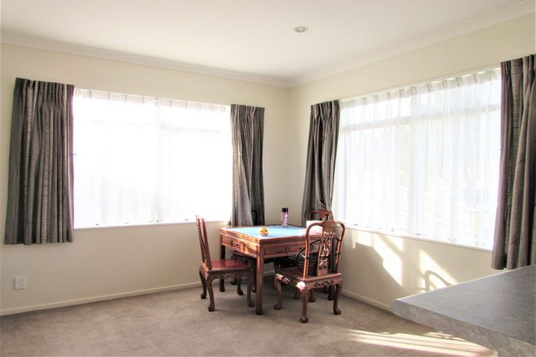 Photo of property in 69a Amesbury Drive, Churton Park, Wellington, 6037