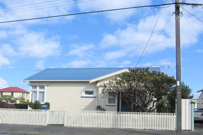 Photo of property in 50 Adelaide Street, Petone, Lower Hutt, 5012