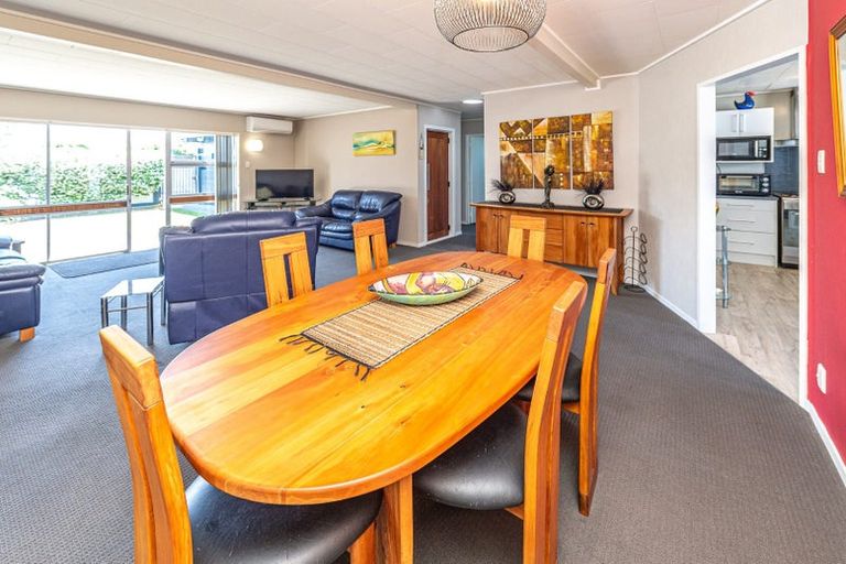 Photo of property in 3/54 Fitzherbert Avenue, Tawhero, Wanganui, 4501
