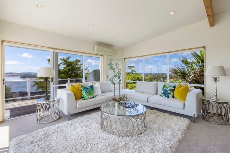 Photo of property in 193 Sandspit Road, Shelly Park, Auckland, 2014