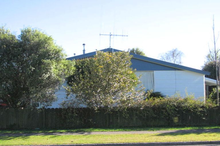 Photo of property in 36 Sunnyside Road, Nawton, Hamilton, 3200