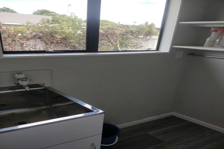 Photo of property in 25 Kahukura Avenue, Waitarere Beach, Levin, 5510