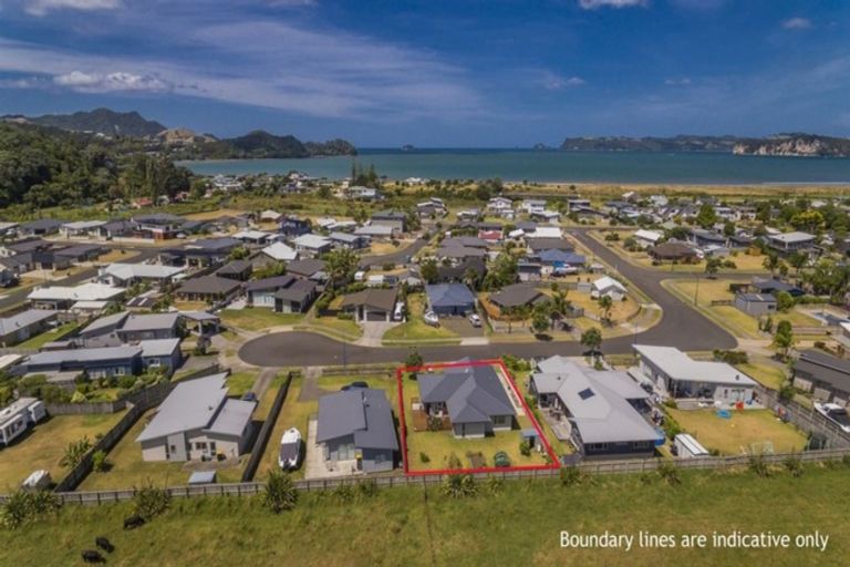 Photo of property in 21 Captain Wood Avenue, Whitianga, 3510