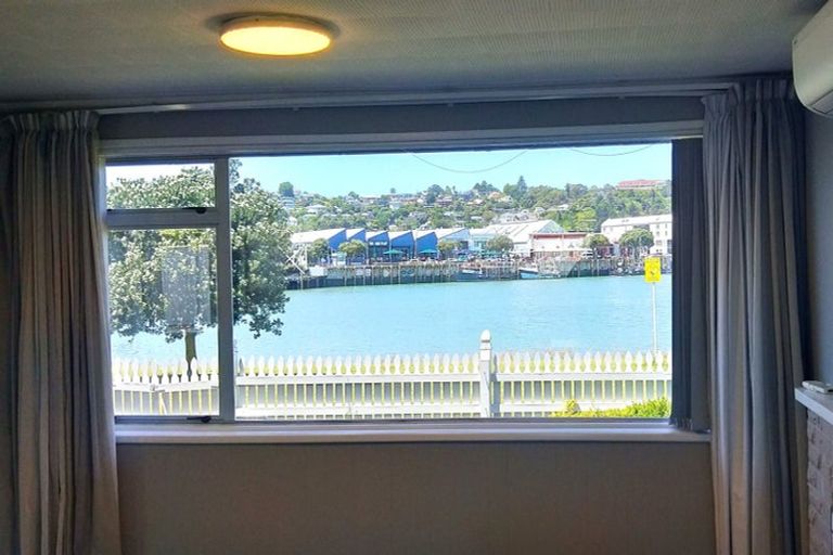 Photo of property in 2/1 Charles Street, Westshore, Napier, 4110