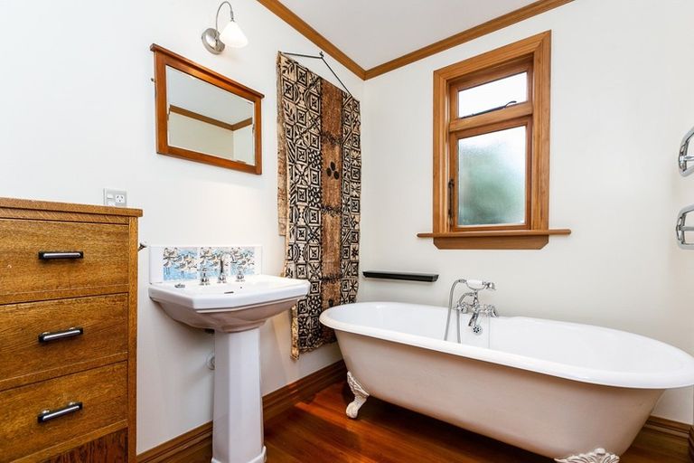 Photo of property in 54 Rosebery Street, Belleknowes, Dunedin, 9011