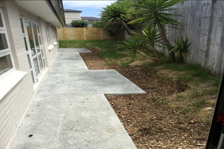 Photo of property in 32 Keepers Drive, Gulf Harbour, Whangaparaoa, 0930