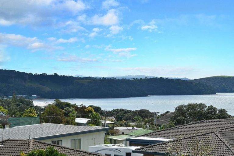 Photo of property in 2 Washington Avenue, Snells Beach, 0920