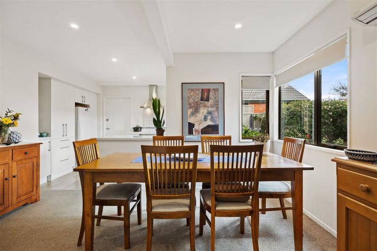 Photo of property in 1/114 Saint James Avenue, Papanui, Christchurch, 8053