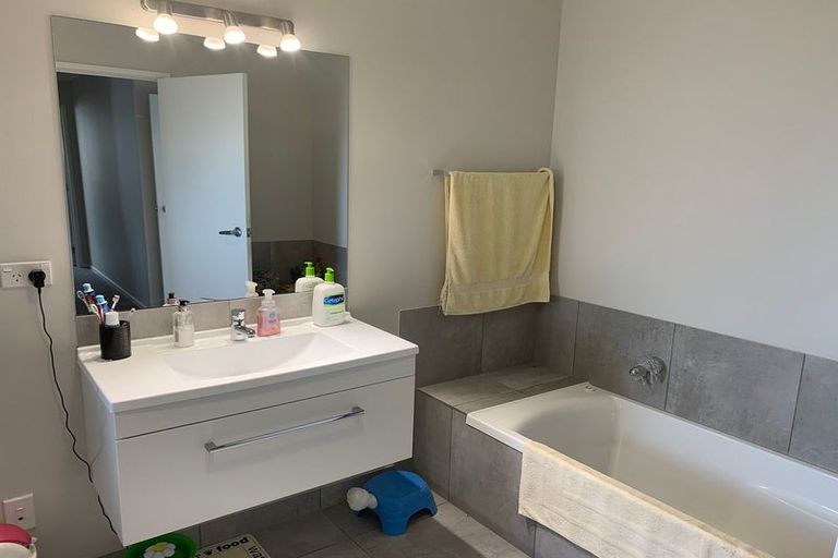 Photo of property in 32 Chalgrove Road, Huntington, Hamilton, 3210