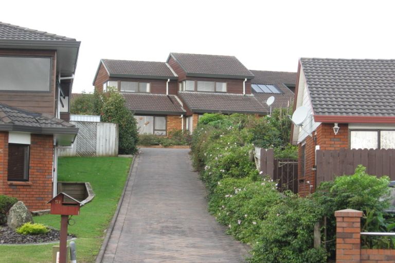 Photo of property in 51 Kuripaka Crescent, The Gardens, Auckland, 2105