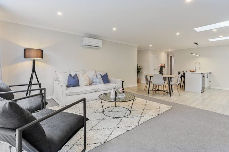 Photo of property in 12 Horoeka Street, Avonhead, Christchurch, 8042