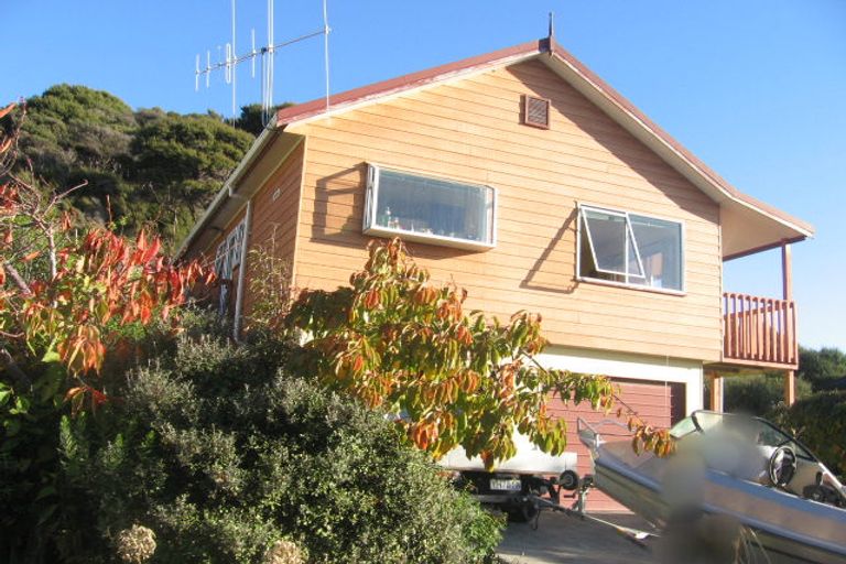 Photo of property in 6 Pilot Lane, Whitby, Porirua, 5024