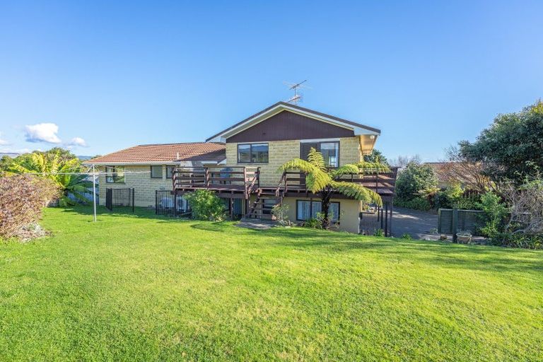 Photo of property in 28 Brandon Street, Otaki, 5512
