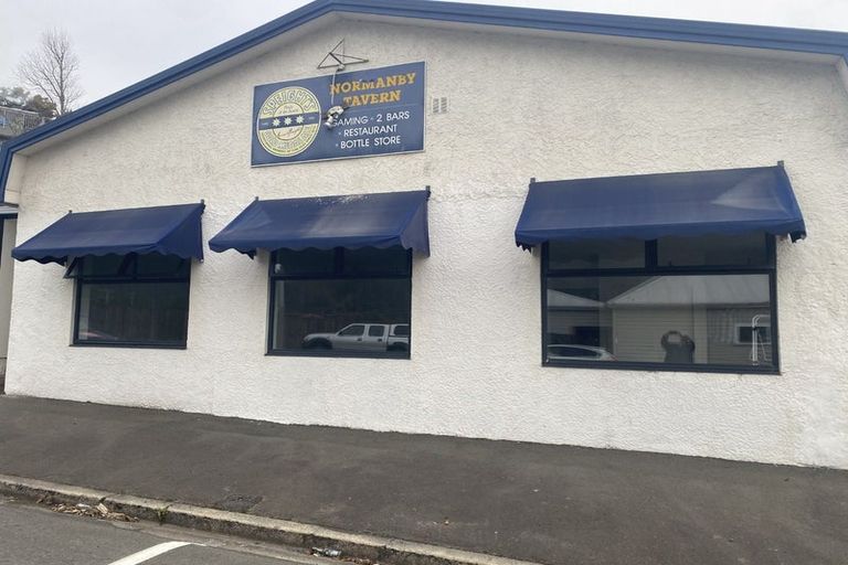 Photo of property in Normanby Tavern, 454a North Road, Normanby, Dunedin, 9010
