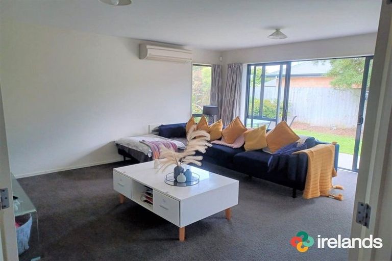 Photo of property in 53 Coolspring Way, Redwood, Christchurch, 8051