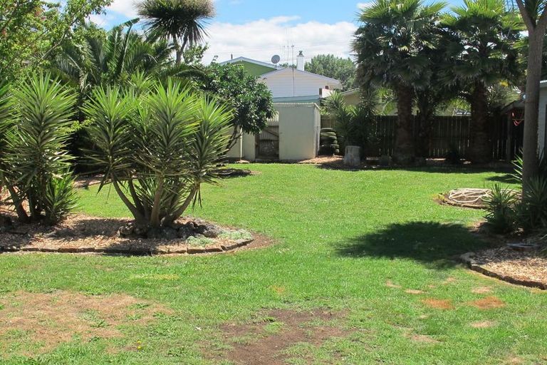 Photo of property in 12 Churchill Drive, Wilton, Wellington, 6035