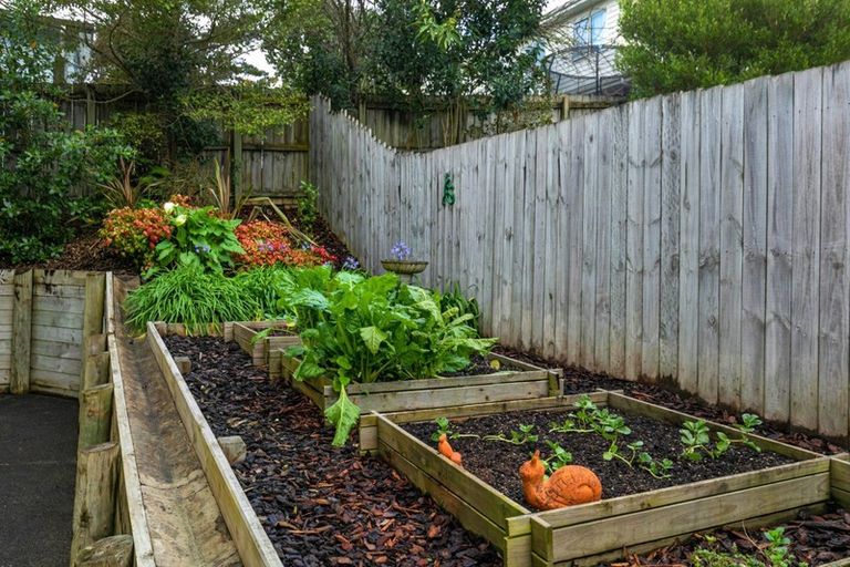 Photo of property in 30e Schnapper Rock Road, Schnapper Rock, Auckland, 0632