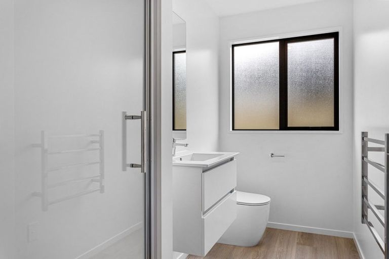 Photo of property in 11 Oakvale Lane, Halswell, Christchurch, 8025