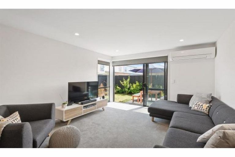 Photo of property in 4/136 Sherborne Street, St Albans, Christchurch, 8014