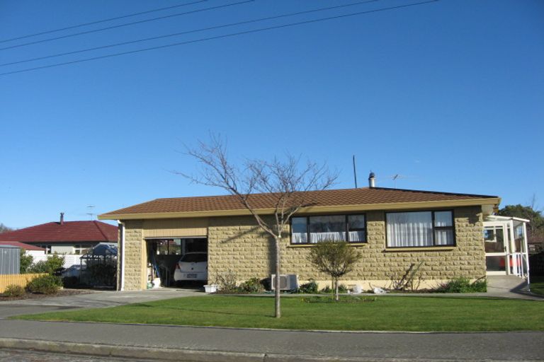 Photo of property in 24 Durham Street, Winton, 9720