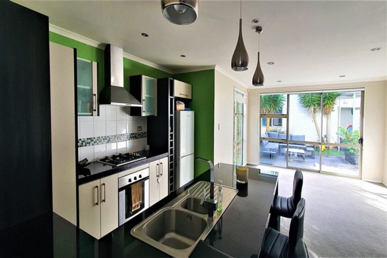 Photo of property in 63 Bruce Pulman Drive, Takanini, 2112