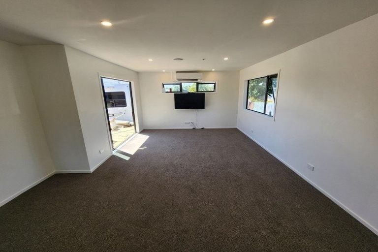Photo of property in 81a Strathmore Avenue, Levin, 5510