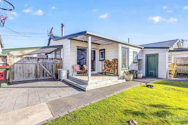 Photo of property in 14 Argyle Street, Whanganui, Wanganui, 4500