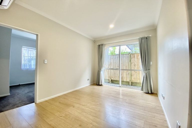 Photo of property in 28 Drumbuoy Drive, Flat Bush, Auckland, 2019