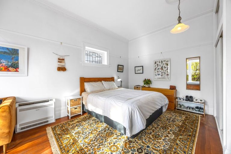 Photo of property in 1/221 Edgeware Road, Edgeware, Christchurch, 8013