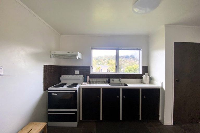 Photo of property in 112 Leeward Drive, Whitby, Porirua, 5024