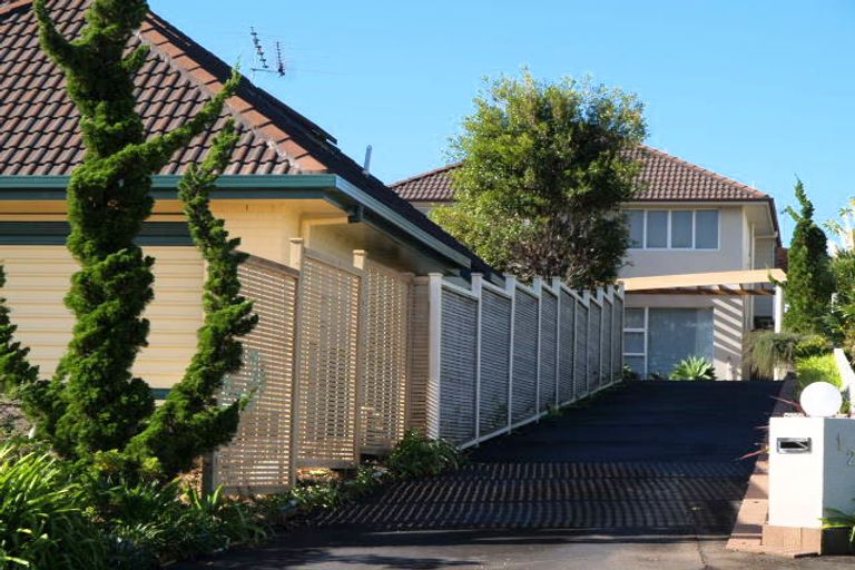 Photo of property in 2/121 Pah Road, Cockle Bay, Auckland, 2014