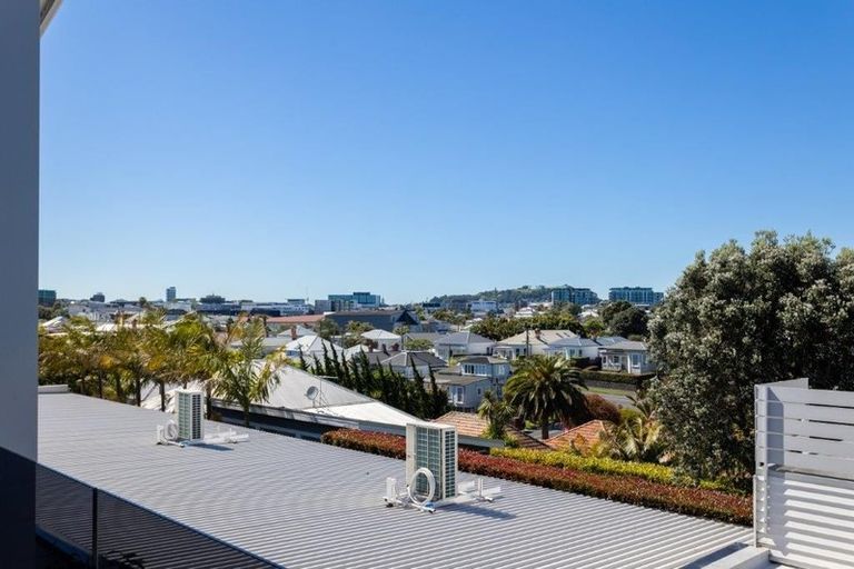 Photo of property in 1d/2 Dickens Street, Grey Lynn, Auckland, 1021