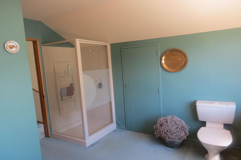 Photo of property in 2 Killala Street, Cromwell, 9310