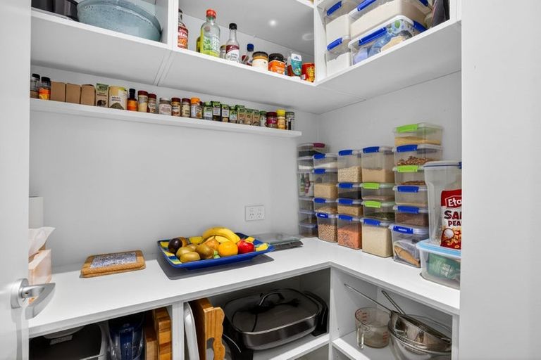 Photo of property in 28 Walter Merton Road, Hobsonville, Auckland, 0616