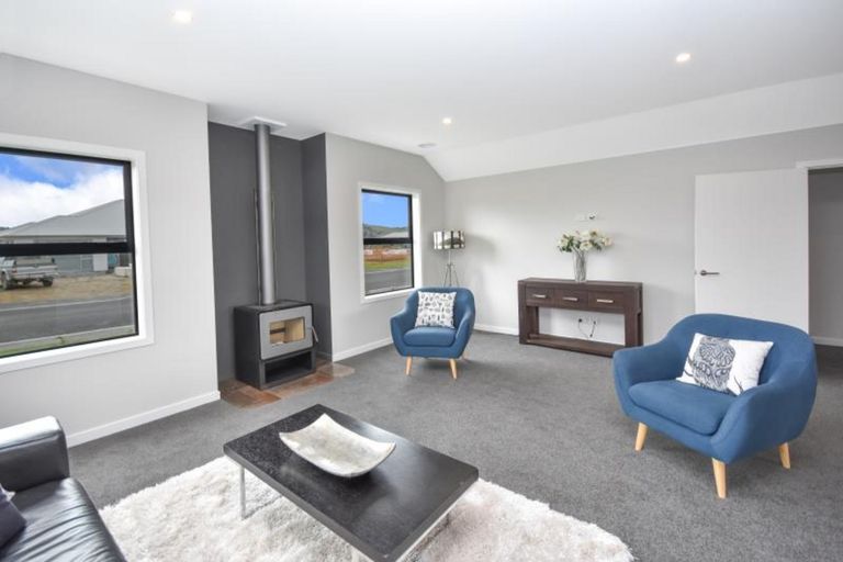 Photo of property in 37 Anderton Crescent, Mosgiel, 9024