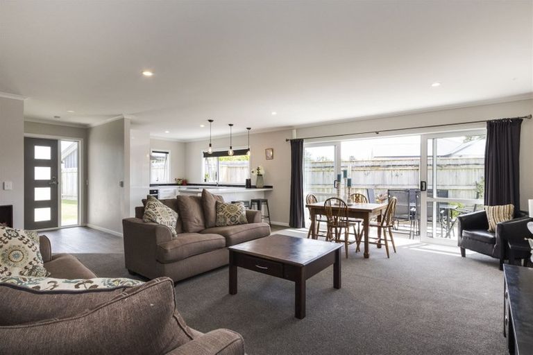 Photo of property in 31 Wescombe Grove, Feilding, 4702