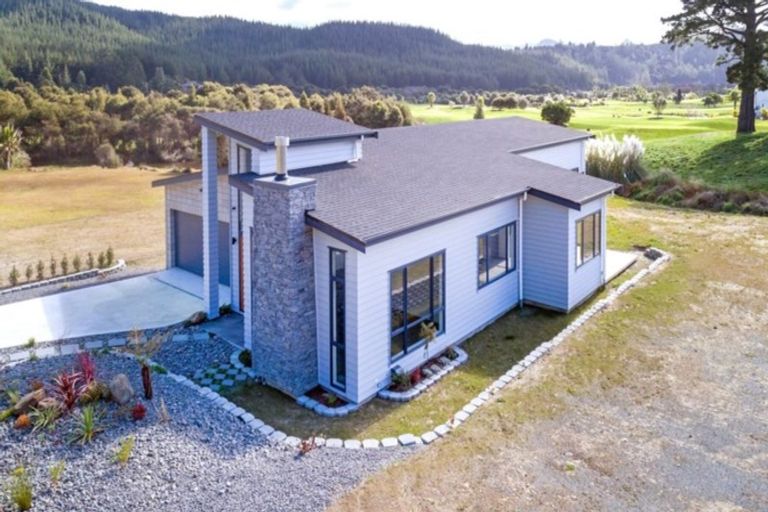 Photo of property in 76 Pinehurst Drive, Pauanui, Hikuai, 3579