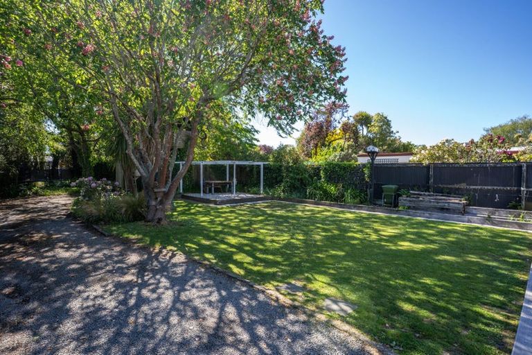 Photo of property in 37 Tainui Street, Somerfield, Christchurch, 8024