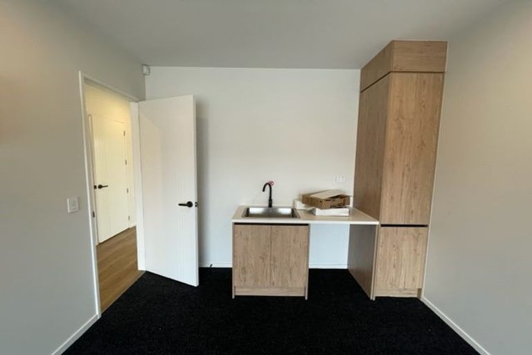 Photo of property in 17 Pilot Drive, Hobsonville, Auckland, 0616