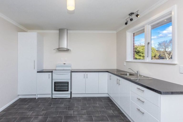 Photo of property in 76b Seddon Street, Wallaceville, Upper Hutt, 5018