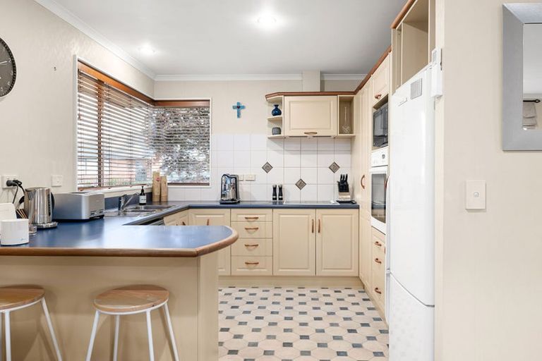 Photo of property in 10 Kirk Close, Rototuna, Hamilton, 3210