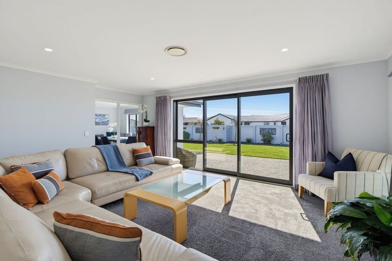 Photo of property in 40 Macphail Avenue, Rangiora, 7400