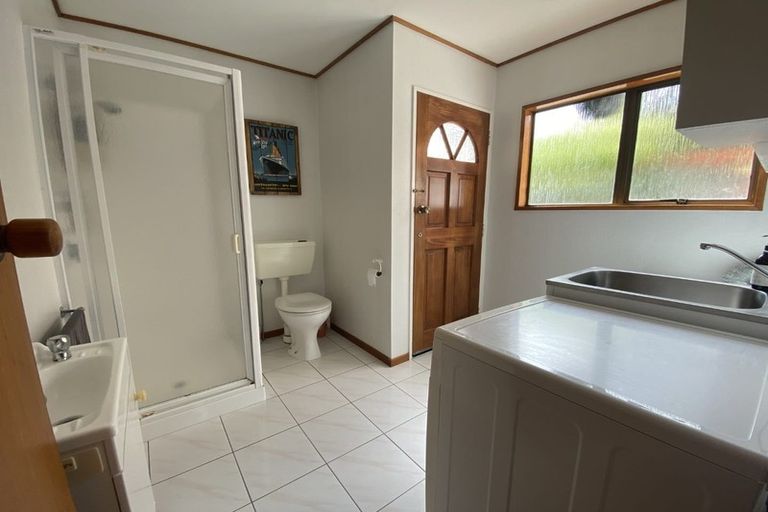 Photo of property in 27 Mercury Way, Whitby, Porirua, 5024