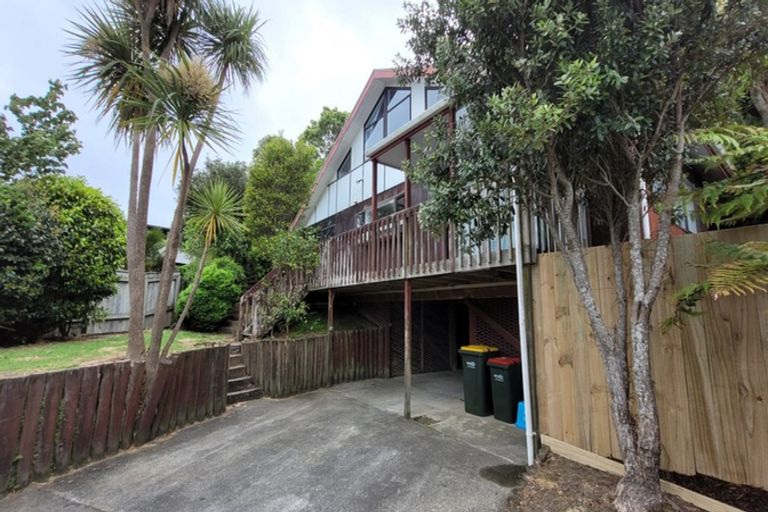 Photo of property in 10 Gainsborough Grove, Belmont, Lower Hutt, 5010