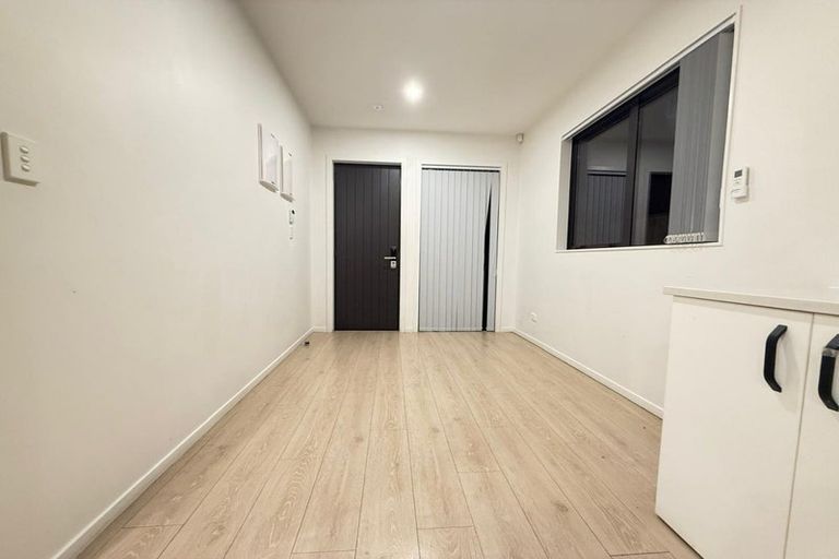 Photo of property in 106 Bellbird Street, Papakura, 2110