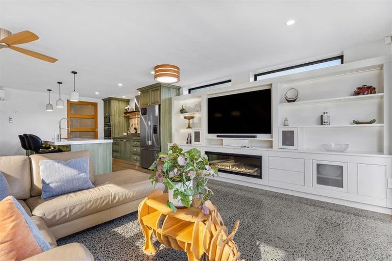 Photo of property in 135 Beach Road, Castor Bay, Auckland, 0620